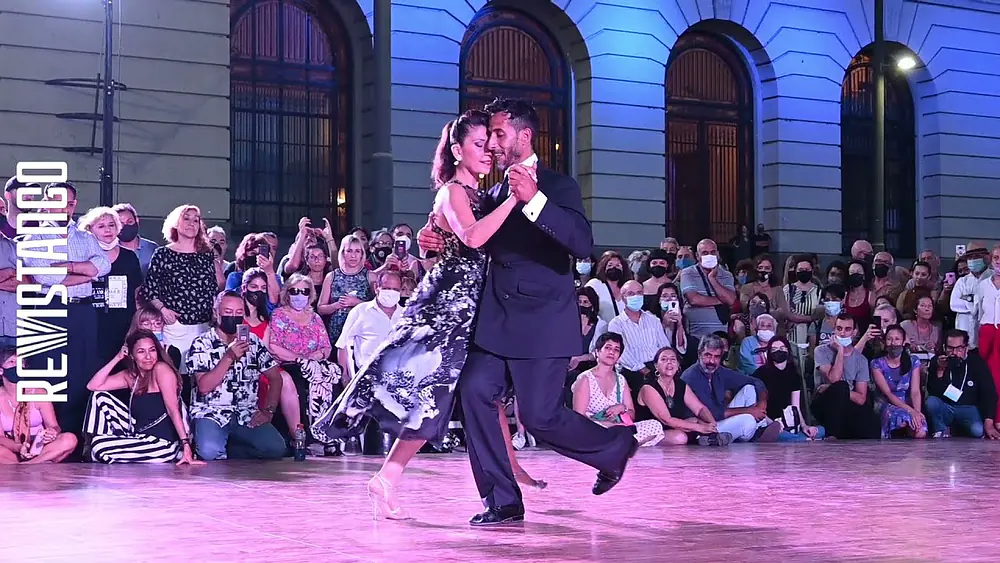Video thumbnail for MILONGA Vieja Milonga | Los Totis: Virginia Gómez & Christian Márquez | Juan D'Arienzo | CCK 2021