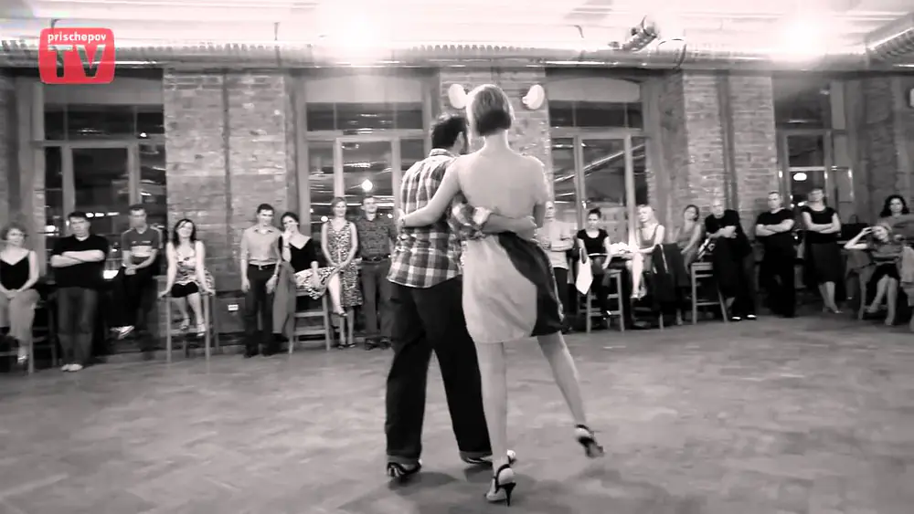 Video thumbnail for Giggio Giovanni & Anna Zyuzina, Russia, Moscow, Milonga "El Colectivo", 10.10.2010