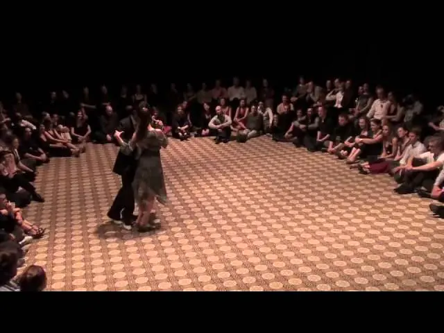 Video thumbnail for Eugenia Ramírez & Demían García - Patio de Tango VALS - 2013