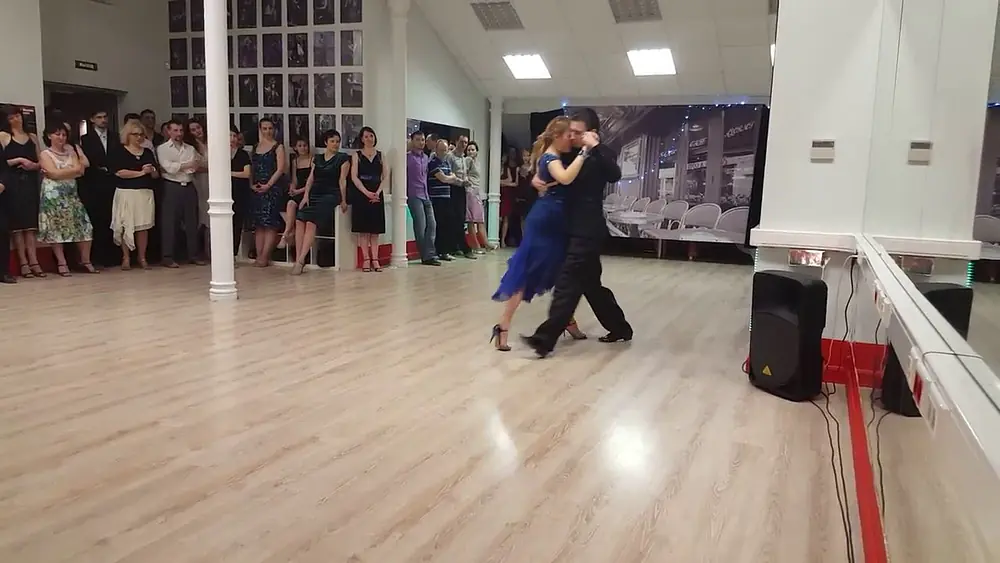 Video thumbnail for Artem & Karina Lilu Dovbush - Verano porteño - Osvaldo Pugliese 4/4