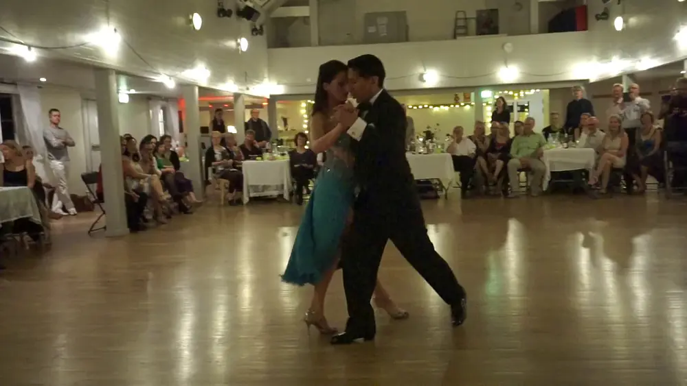 Video thumbnail for Julieta Qüesta & Rauli Choque, Vals