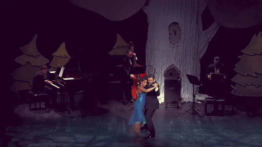 Video thumbnail for "Bahia Blanca" Maxim Gerasimov & Fatima  Vitale, Solo Tango Orquesta