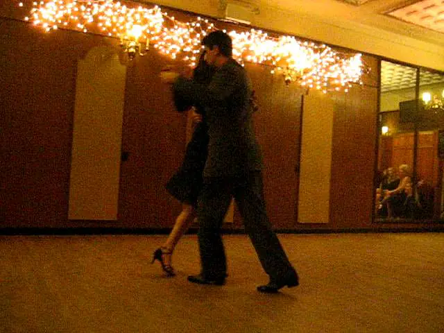 Video thumbnail for Viviana Parra & Eduardo @  La Milonga Rosa