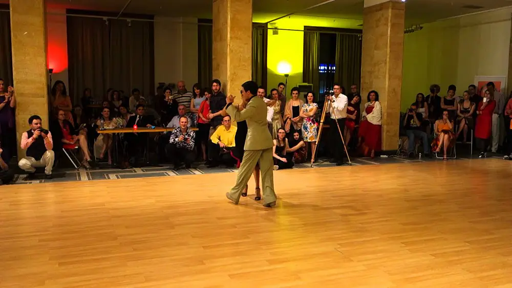 Video thumbnail for Jose Almar y Juliana Aparicio (2)
