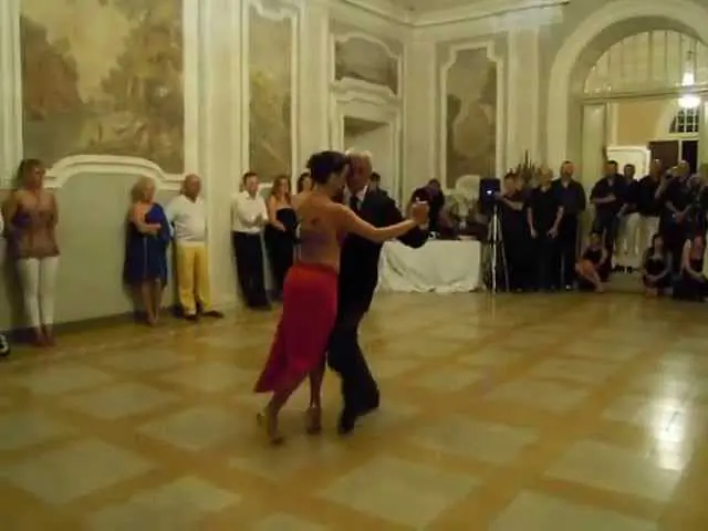 Video thumbnail for Roberto Reis e Natalia Lavandeira, Villa Pandolfa (FC): tango, 'Buscandote''