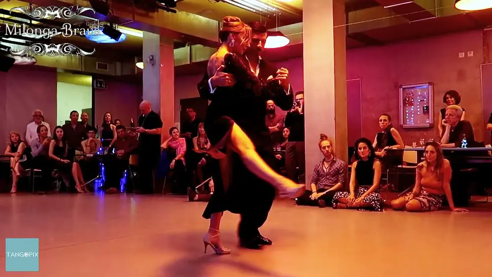 Video thumbnail for Germán Ballejo & Magdalena Gutierrez dance Ruben Juarez - A mi no me hablen de tango