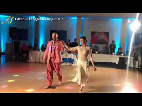 Video thumbnail for Chacarera Mariano Otero y Silvia Fuentes 3 di 4 - Catania Tango Meeting 2017 - La Juguetona