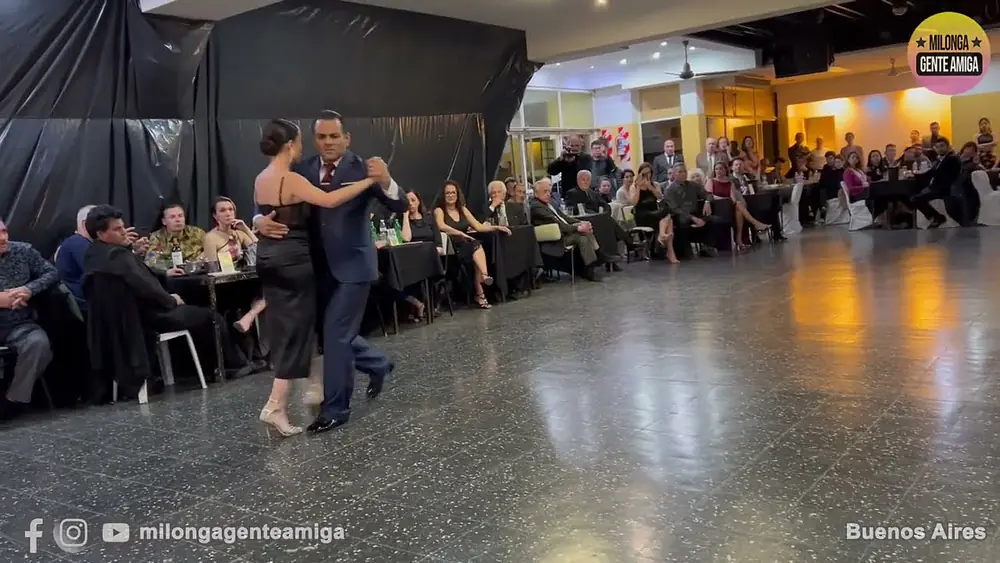 Video thumbnail for Francisco Forquera y Maria Ceva - Milonga Gente Amiga - 27/AGO/2023 (1/2)