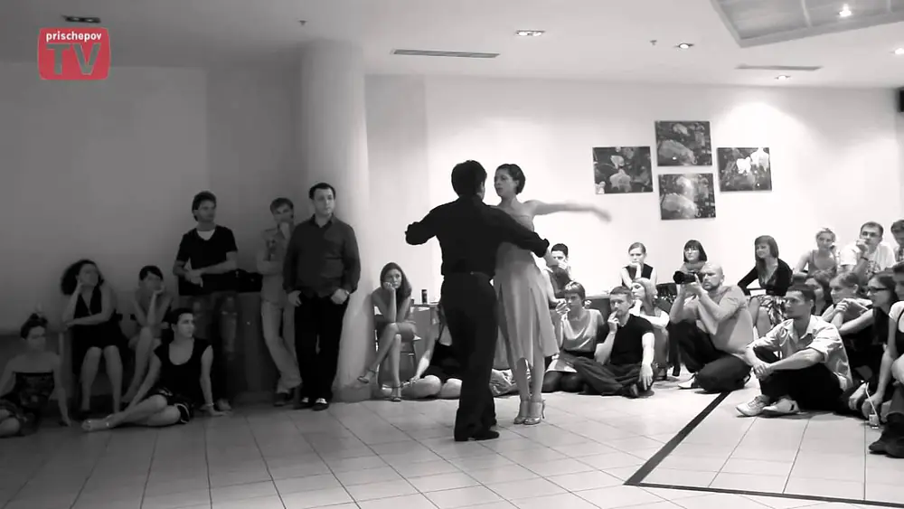 Video thumbnail for Marcelo Gutierrez y Johana Cessiecq, Russia, Moscow, Milonga in "Romanov Dvor 2", 25.09.2010