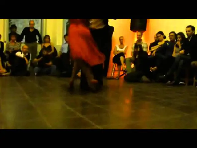 Video thumbnail for OCTAVIO FERNANDEZ Y CORINA HERRERA EN LA MILONGA DE ARTIGAS (Milonga)