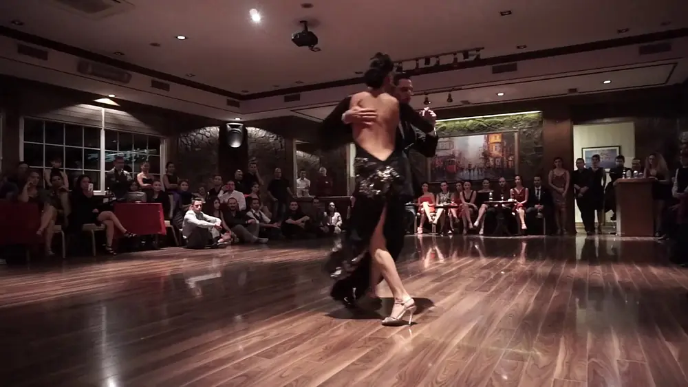 Video thumbnail for Gimena Herrera & Tomas Galvan - Capital Tango Weekend - 3 of 4