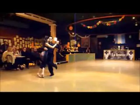 Video thumbnail for Ariel Leguizamon y Yesica Esquivel - La bruja (Juan D'Arienzo)