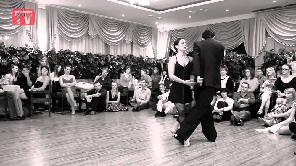 Video thumbnail for Dana Frigoli & Adrian Ferreyra on the White tango festival 2011 in Moscow (Russia)1.