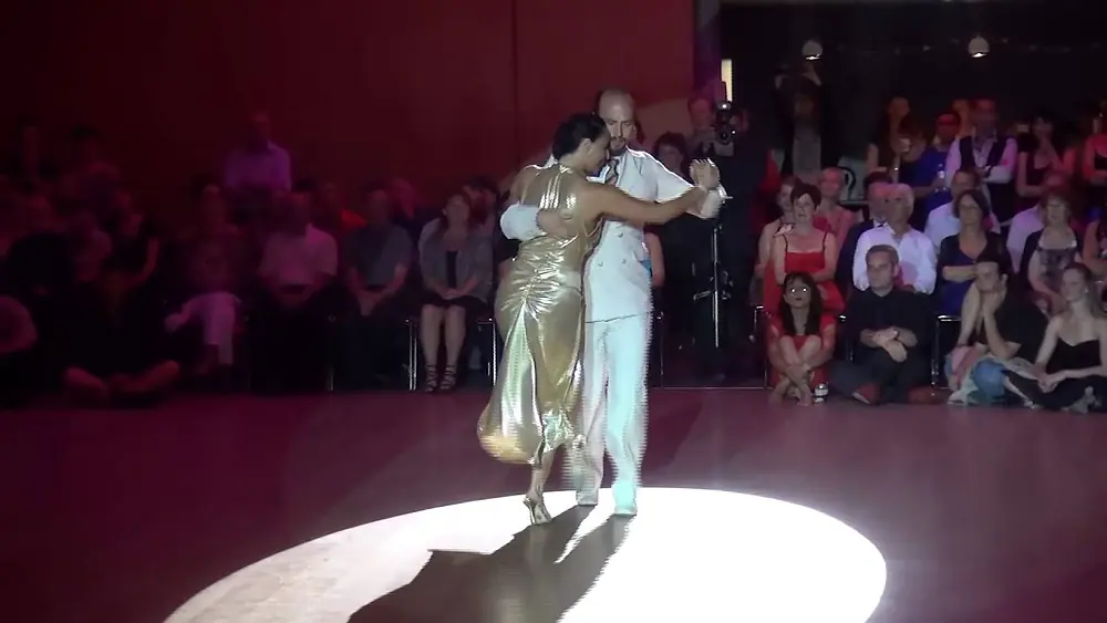 Video thumbnail for Erna et Santiago Giachello Tango Festival St Geniez d'Olt 2014