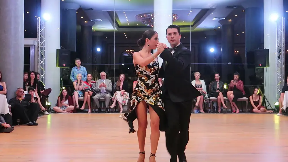 Video thumbnail for Vaggelis Hatzopoulos & Marianna Koutandou dance Juan D'Arienzo's Este es el Rey