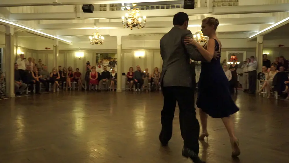 Video thumbnail for Tango med Sara Westin & Juan Pablo Canavire