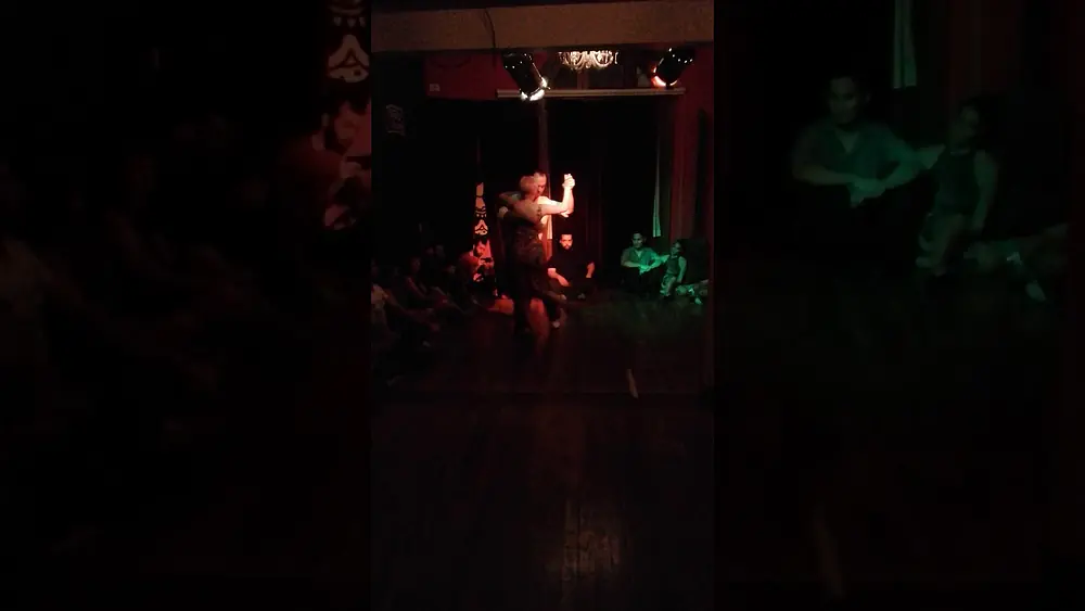 Video thumbnail for Pablo Rodríguez y Carolina Couto - 4/3/2018 - Danzarín 2/4