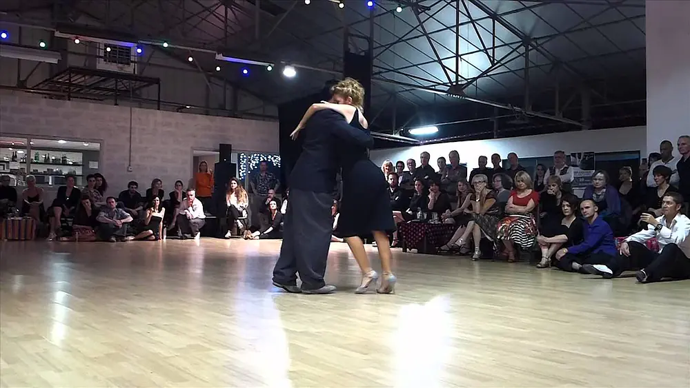 Video thumbnail for Noelia Hurtado y Carlitos Espinoza  - Lyon 2013 Valse -