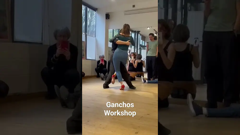 Video thumbnail for Exercise from a gancho workshop in Paris with Veronica Toumanova and Asya Moiseeva