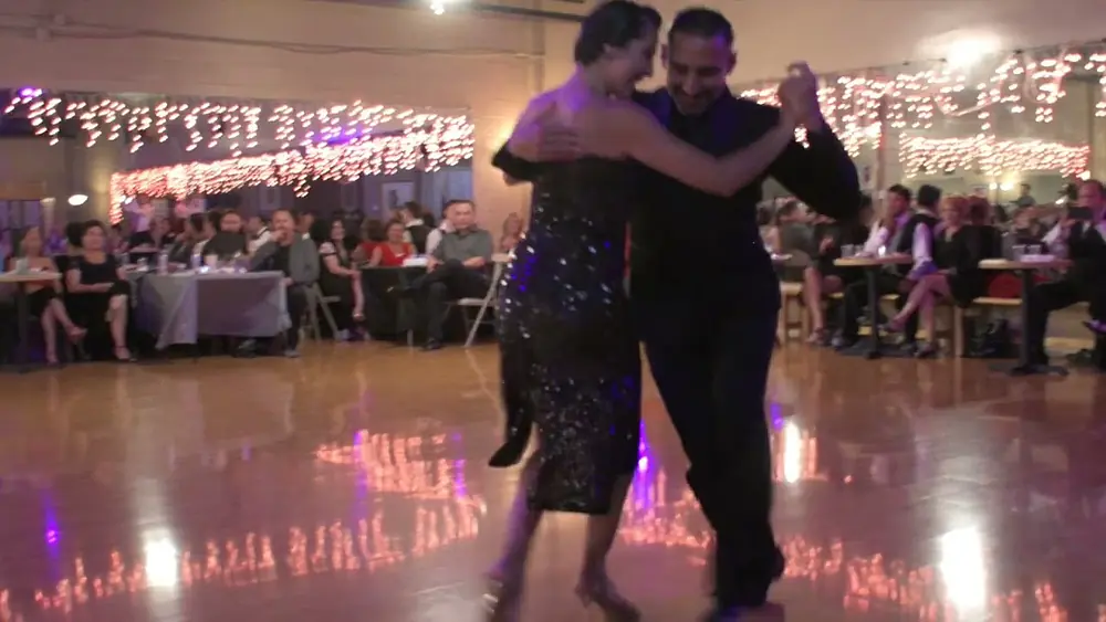 Video thumbnail for Yesica Esquivel and Ariel Leguizamon at Milonga Sonata 1/4