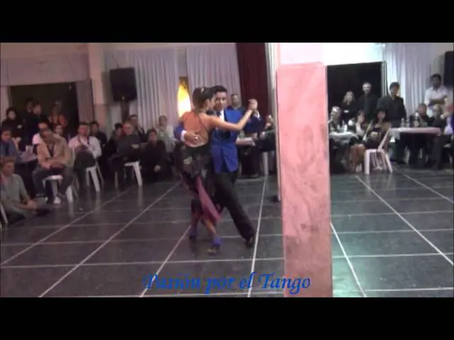 Video thumbnail for ROXANA SUAREZ y SEBASTIAN ACHAVAL Bailando la Milonga RELIQUIAS PORTEÑAS en FLOREAL MILONGA