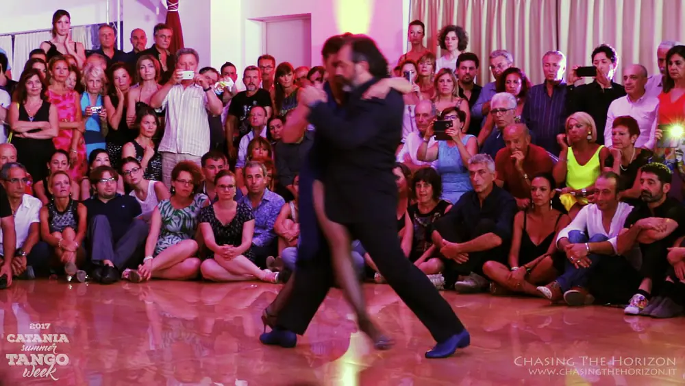 Video thumbnail for Gustavo Naveira y Giselle Anne - Catania Summer Tango Week 2017 1/5