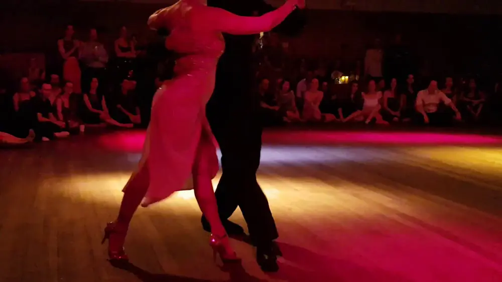 Video thumbnail for Valeria Maside & Anibal Lautaro @ Che London Tango Festival  2019 1/2