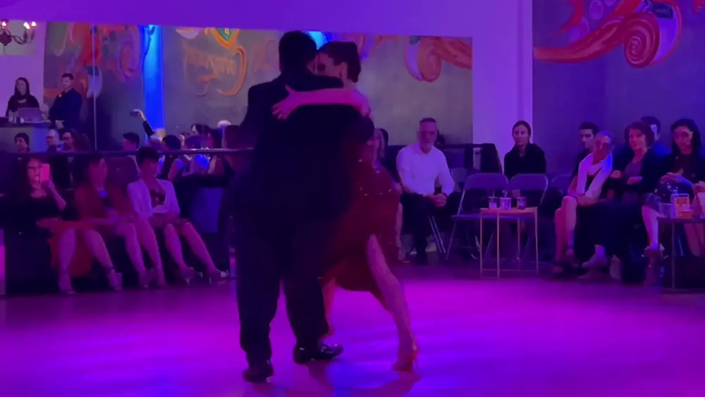 Video thumbnail for Carlitos Espinoza & Agustina Piaggio - 2 Corazones Tango Accademia Rimini - 1/4 - 11/02/2022
