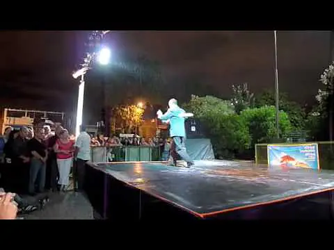 Video thumbnail for Daniel Nacucchio & Cristina Sosa @ Plaza Palermo Viejo, Buenos Aires