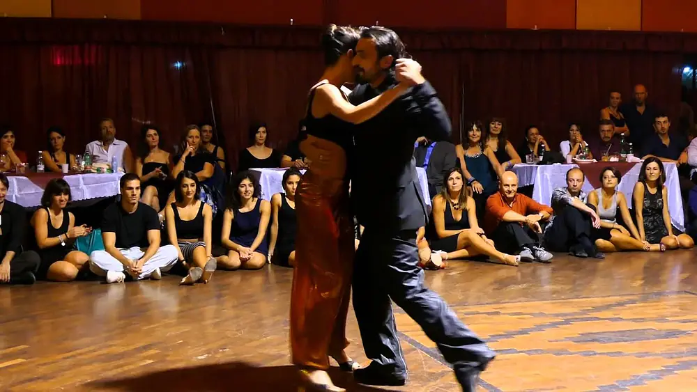 Video thumbnail for Peppe Di Gennaro & Adelma Rago, La rumbita candombé (Winter Tango Napoli 2015)