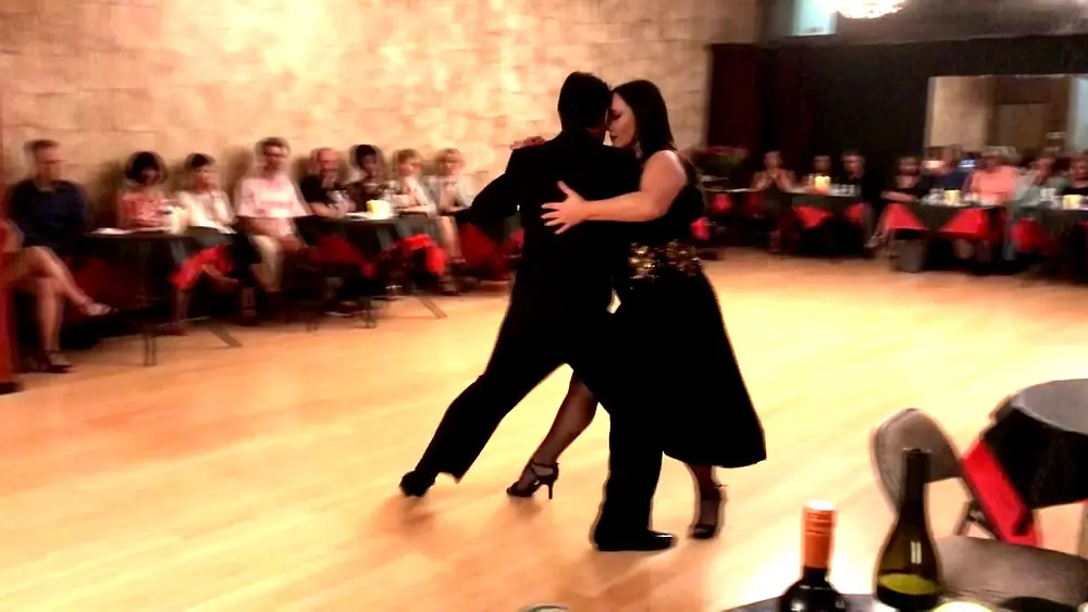 Video thumbnail for Eddy Hernandez & Johana Copes, performing at Milonga El Yeite, Rockville, MD (1/3)