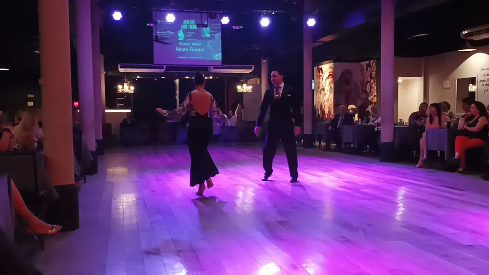 Video thumbnail for Valeria Maside y Pablo Moyano bailan Mozo Guapo de  Tanturi
