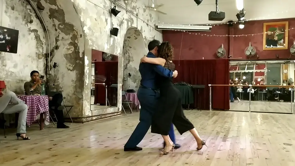 Video thumbnail for Résumé atelier ZOOM 3#10 Tango Salón Mardi 05 Février 2019avec Claudia Codega y Esteban Moreno