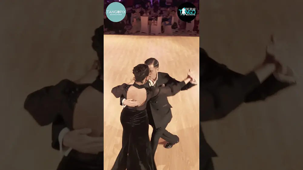 Video thumbnail for DUBAI TANGO FESTIVAL '25 - Neri Piliu & Yanina Quiñones dance La Juan D'Arienzo - Milonga del 83