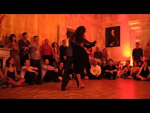 Video thumbnail for Dilara Ogretmen and Panagiotis Katanias - Tu Boca Mintio