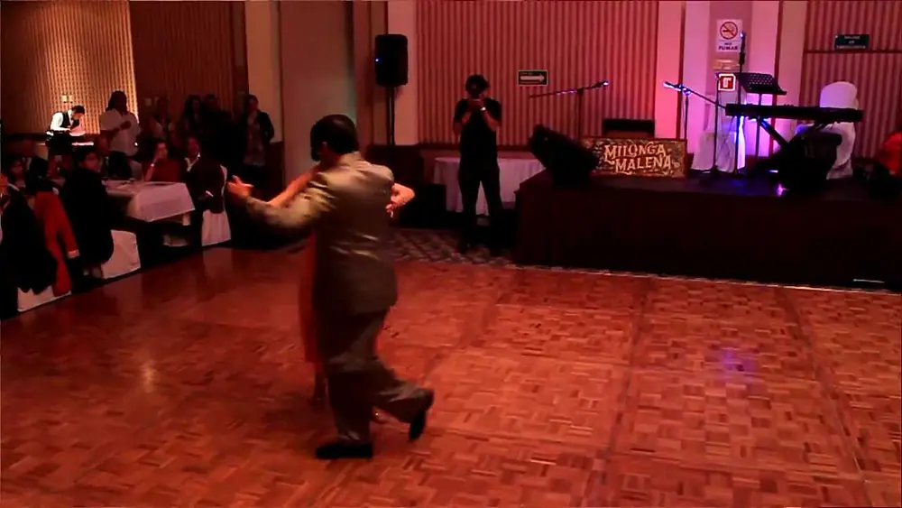 Video thumbnail for Anel Marron y Alexander Sossa - Esta Noche