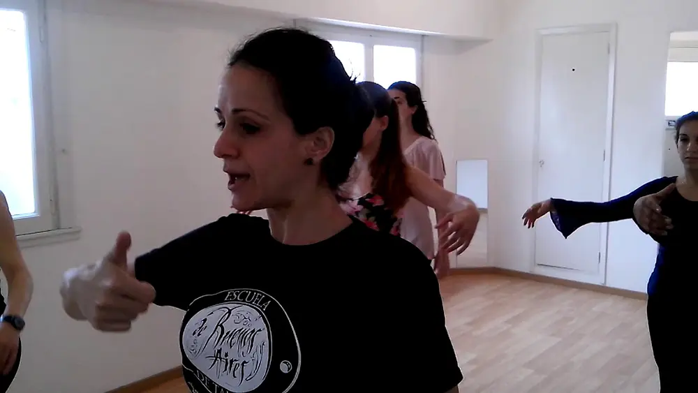 Video thumbnail for Técnica Mujer en Tango - Paula Franciotti - Technique Women - 4/4