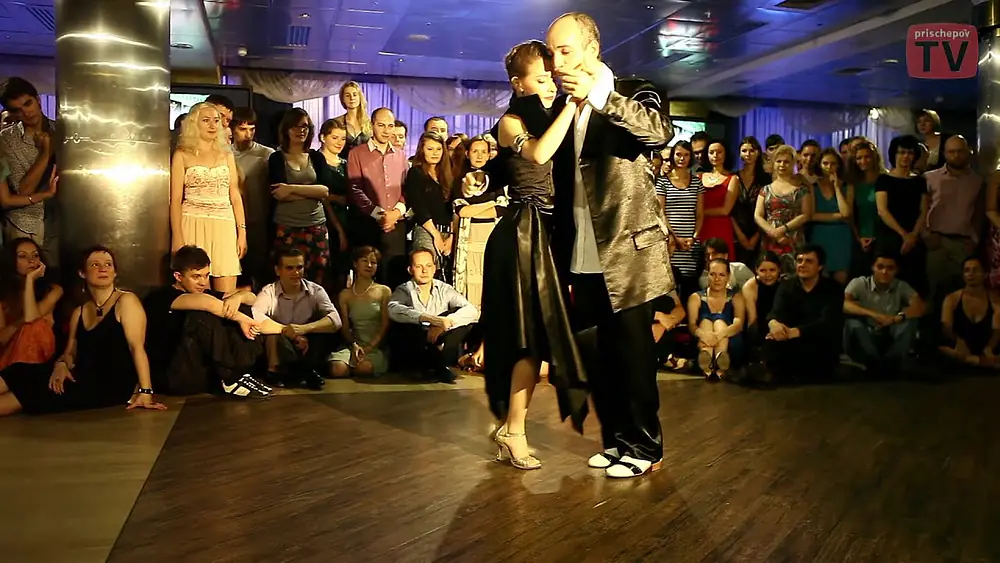 Video thumbnail for Horacio Godoy, Magdalena Gutierrez, 3, "Milonga de Antano", J. D'Arienzo- A. Echague