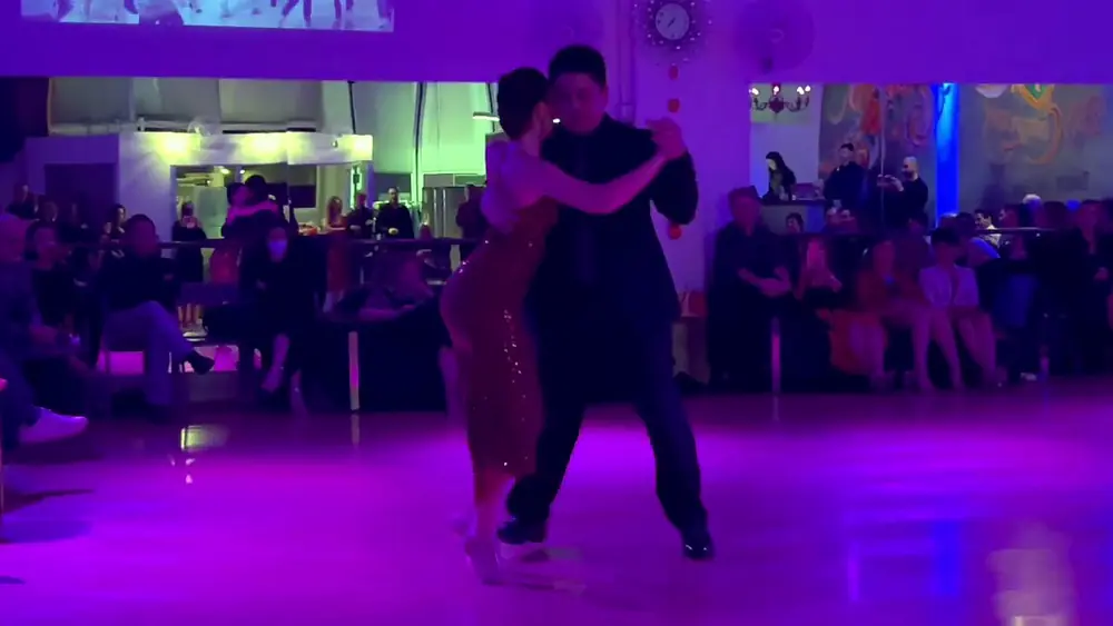 Video thumbnail for Carlitos Espinoza & Agustina Piaggio - 2 Corazones Tango Accademia Rimini - 3/4 - 11/02/2022