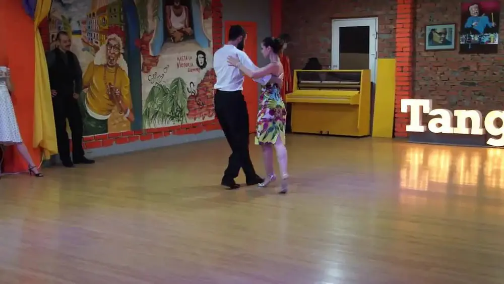 Video thumbnail for TangoRio 2016 _ Elena Sergienko and Artur Mkrtchyan (2)