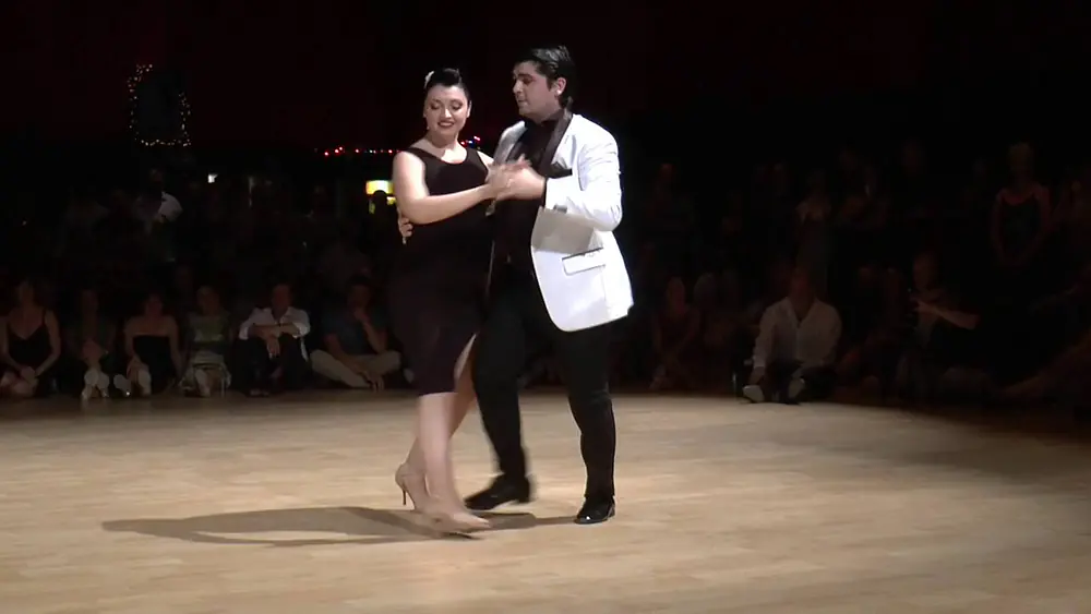 Video thumbnail for Tango Roots 2016 : Ariadna Naveira & Fernando Sanchez (2) "Olvidame"J.'Arienzo