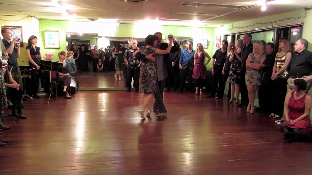 Video thumbnail for Oscar Casas and Ana Miguel, Tango Magdalena, 1 of 4