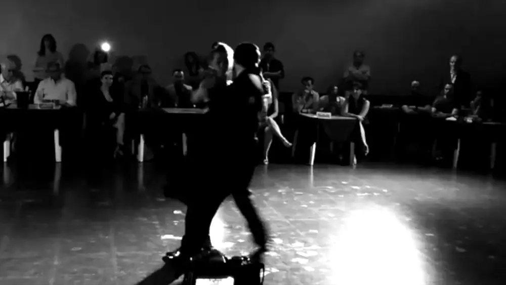 Video thumbnail for Leonel Di Cocco y Camila Danelli