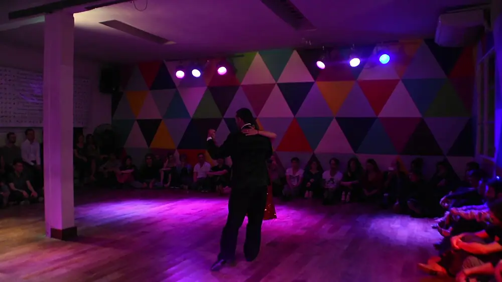 Video thumbnail for Gustavo Rosas. Tango con Gisela Natoli en DNI.Septiembre 2016.Buenos Aires.Argentina.