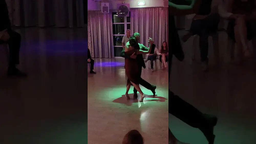 Video thumbnail for Lorena Tarantino y Gianpiero Galdi - Querido TLV - 18.9.2019 P1/4