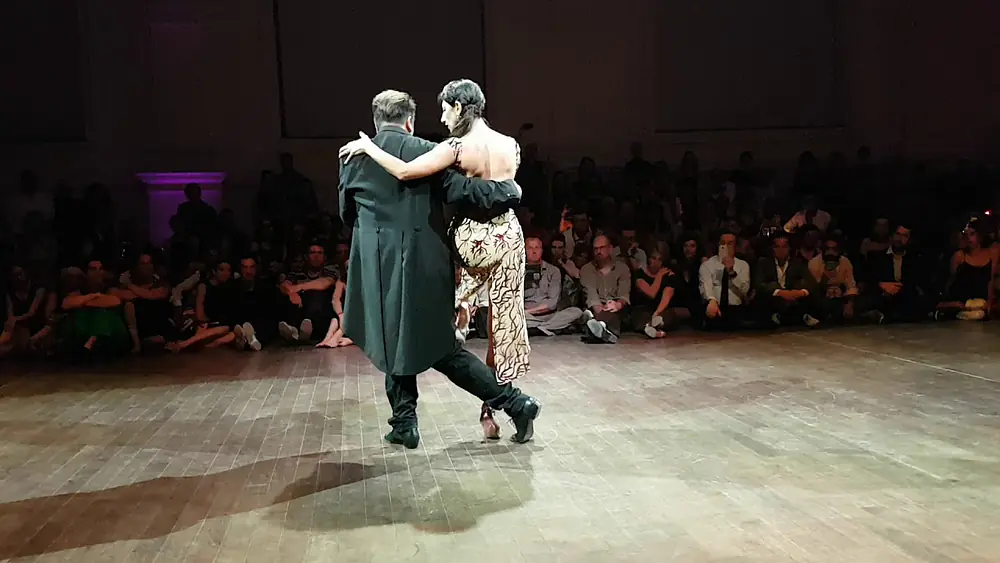 Video thumbnail for Chicho Frumboli & Moira Castellano ❤ Desencuentro (Rubén Juárez) @ Brussels Tango Festival 2018