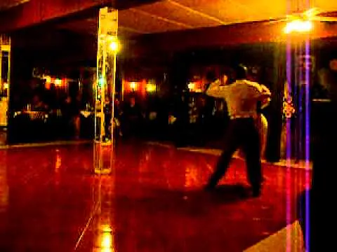 Video thumbnail for JOHN ZABALA Y PAMELA RAMOS BAILANDO EL TANGO (ya vendran tiempos mejores) CANARO