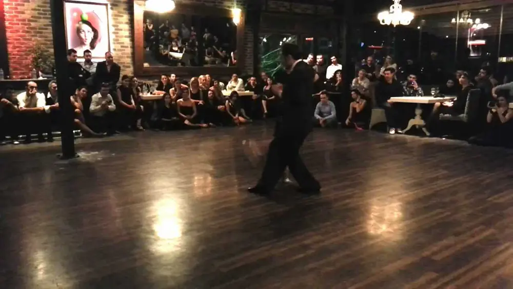 Video thumbnail for Neri Luciano PILIU & Yanina Valeria QUIÑONES, Tangoist Milonga, 02-02-2012, 3/5