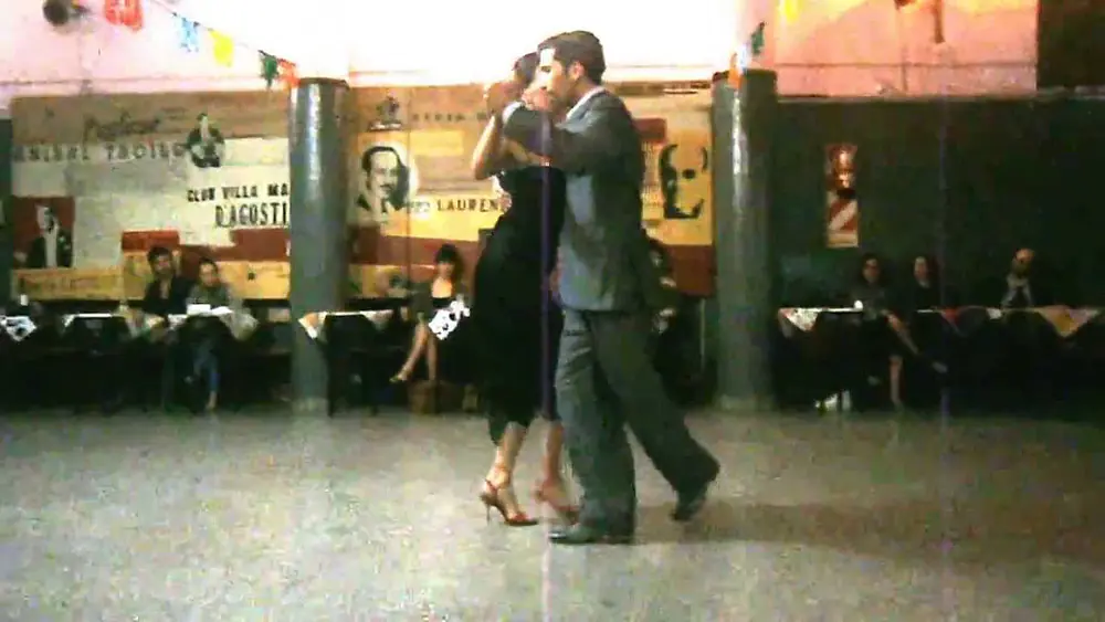Video thumbnail for Lucila Segura y Lautaro Cancela en El Motivo, 16/9/2013