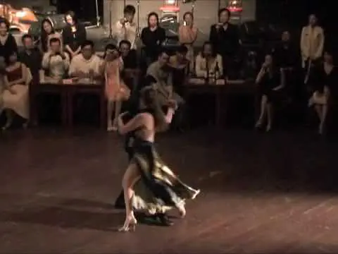 Video thumbnail for Carolina Bonaventura y Francisco Forquera 2010 at The Red House, Taipei. 2/4